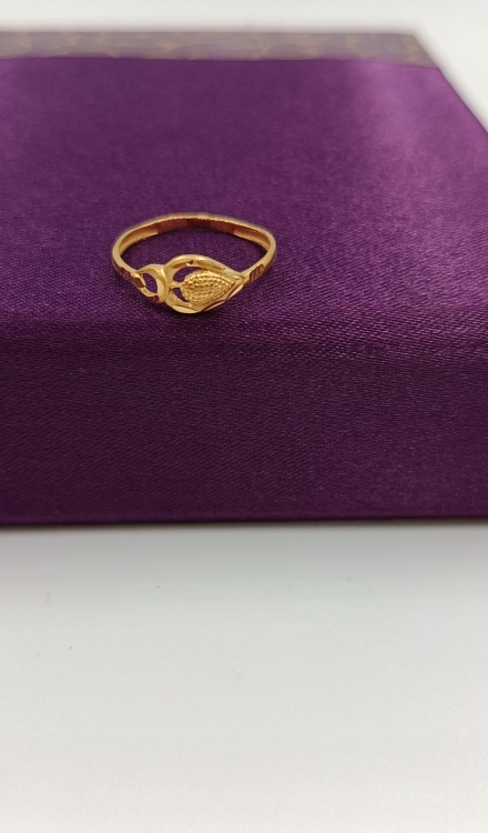 Women's Ring