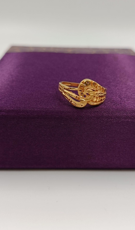 Women's Ring