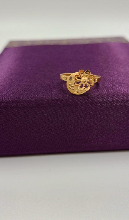 Women's Ring