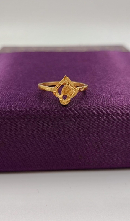 Women's Ring