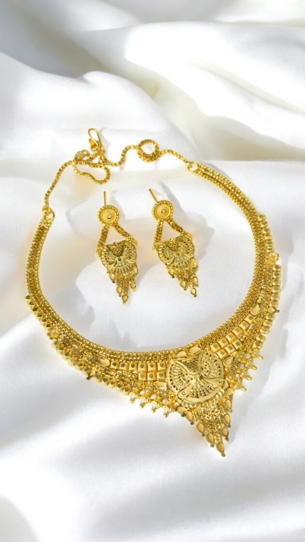 Forming Necklace