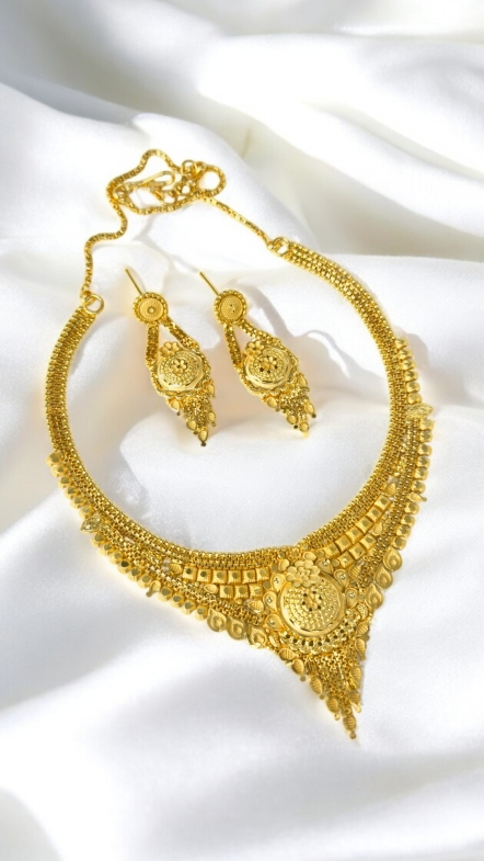 Forming Necklace