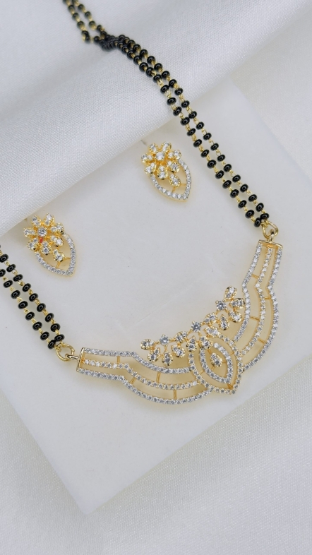 A D Pendant Set