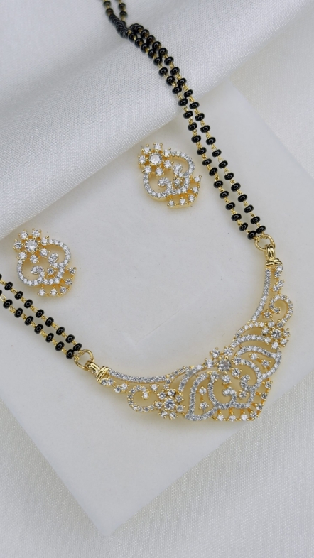 A D Pendant Set