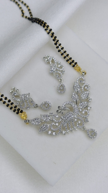 A D Pendant Set