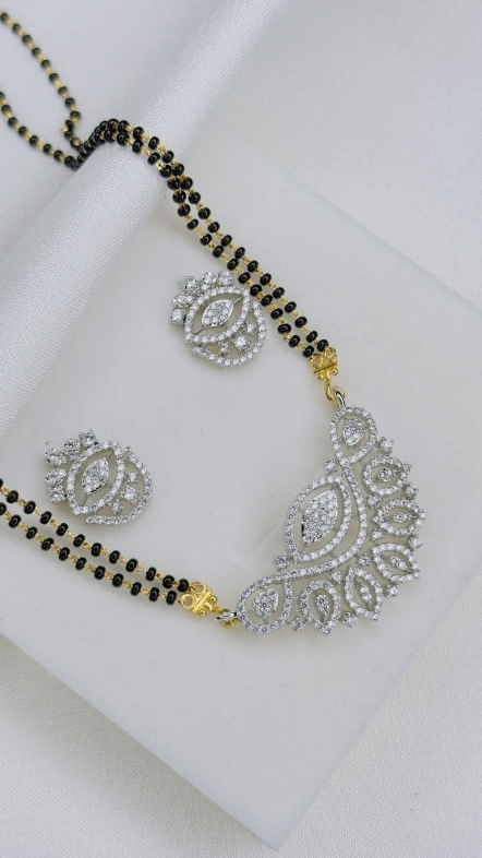 A D Pendant Set