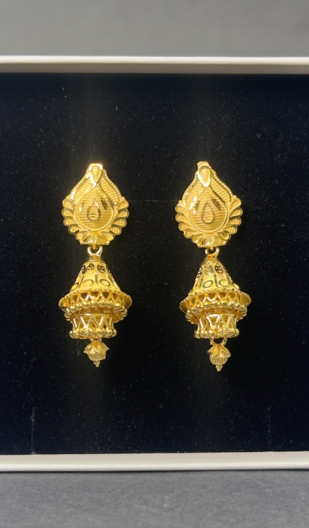 Forming Jhumka