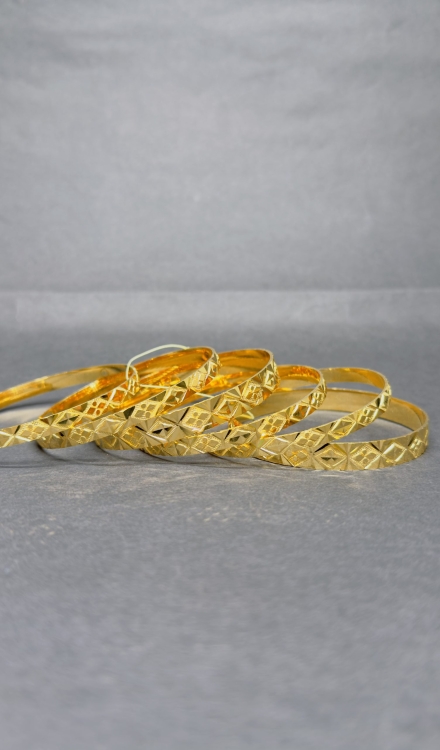 Forming Bangles