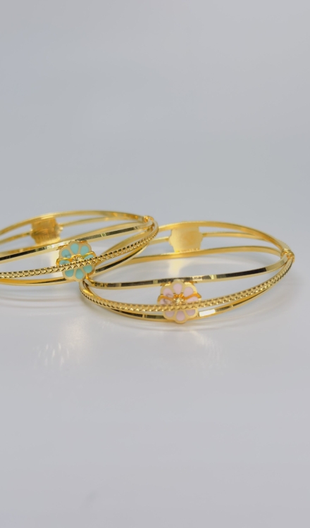 Forming 2 pc's Bangles