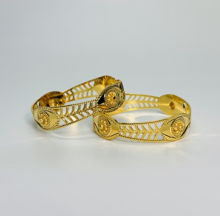 Forming 2 pc's Bangles