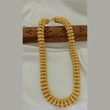 Broad Chain